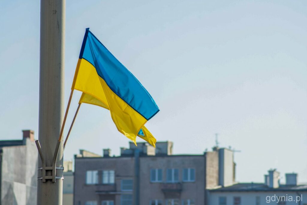 Flagi Ukrainy na ulicach Gdyni