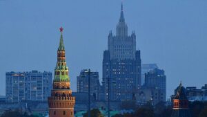 Kreml moskiewski i budynek MSZ Rosji