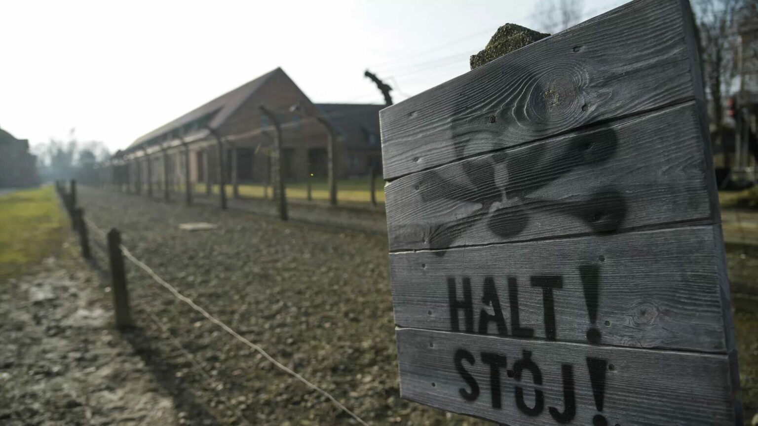 Muzeum na terenie bylego obozu koncentracyjnego „Auschwitz Birkenau e1685337943815