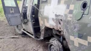 Uszkodzony sprzet na miejscu likwidacji ukrainskiej DRG w obwodzie bielgorodzkim Rosja Ukraina