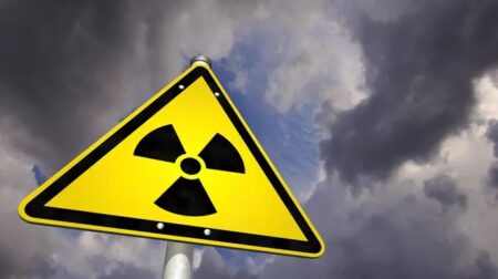 Znak radioaktywnosci