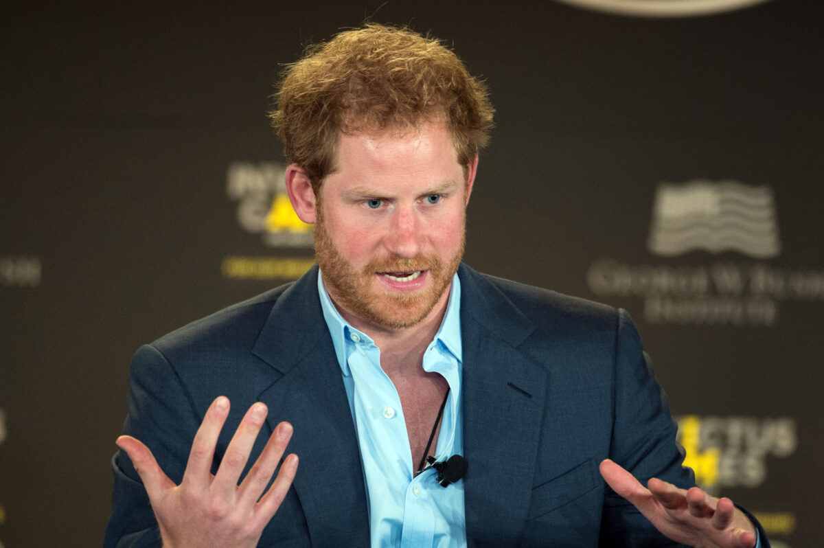 Prince Harry speaks during the 2016 Invictus Games Symposium on Invisible Wounds 26625125970