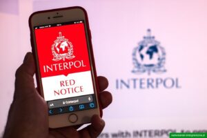 Interpol ukryaf