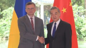 Kuleba i wang yi minister spraw zagranicznych chin