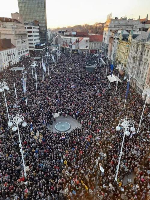 Na całym świecie wybuchają protesty przeciwko rządowej tyranii COVID protest 4