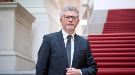 Ambasador Ukrainy oskarżył Niemcy o „szalony import” z Rosji Ambasador Ukrainy 03.05 e1651639788866