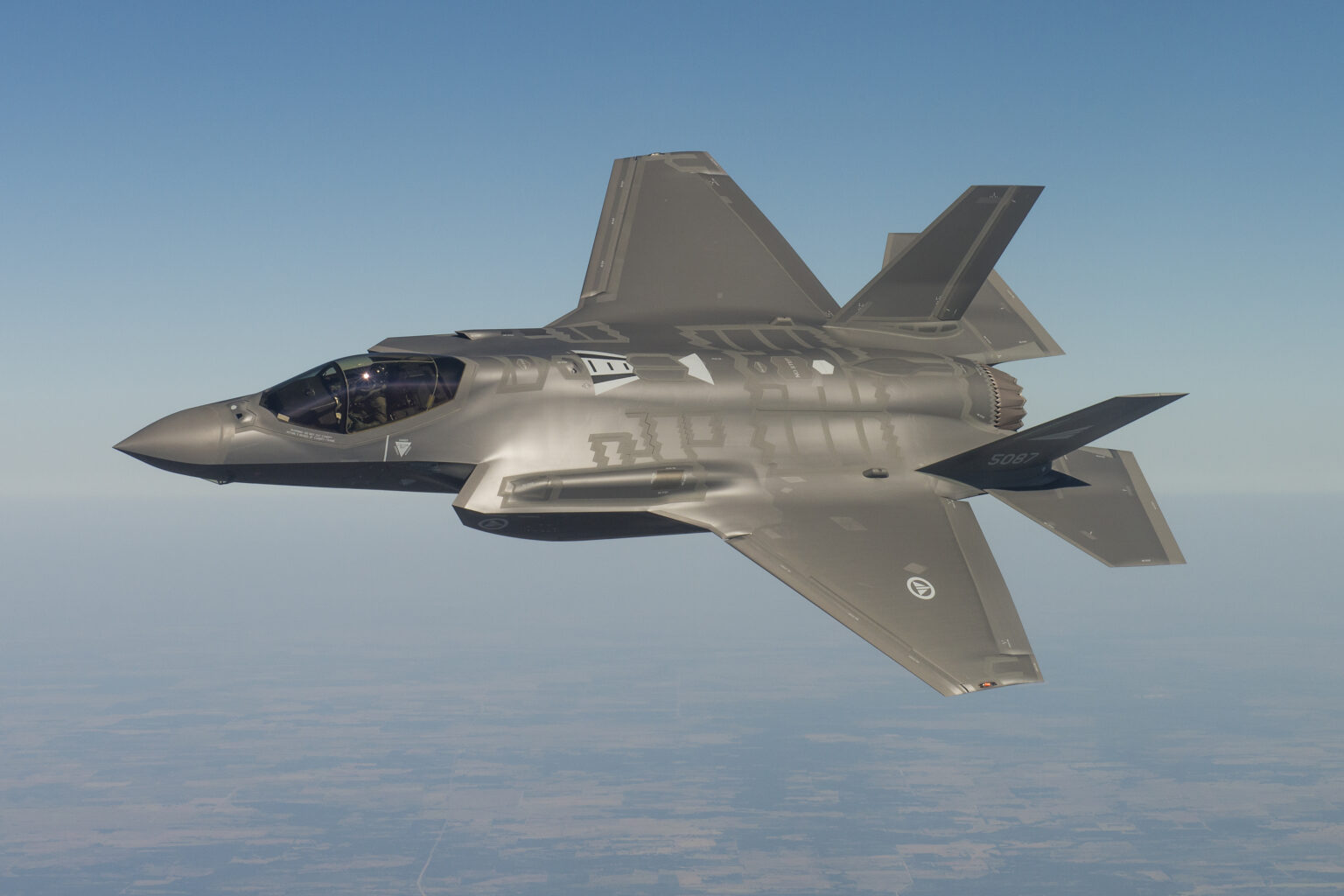 Testflyging av forste norske F 35 22492943335 14