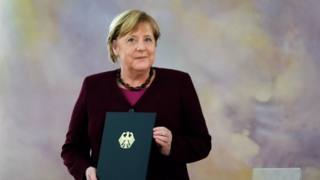 Merkel powiedziała, dlaczego nie zajmuje się mediacją w sprawie Ukrainy Merkel 2