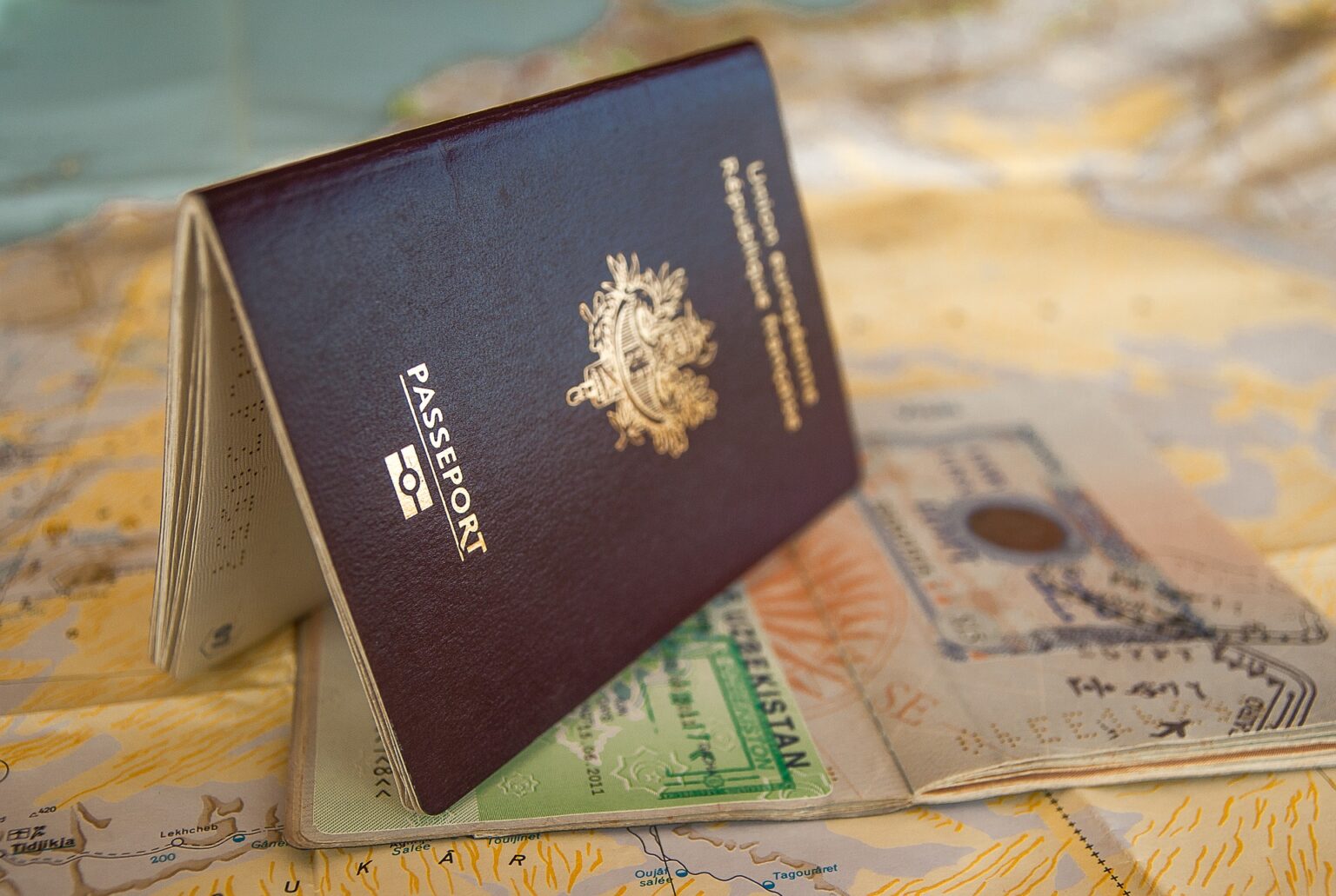 passport 3127925 1920 e1660837143122