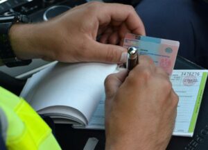 z27512217IH43 latka z Bajerza dostala mandat w wysokosci 2 5