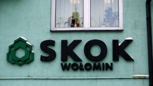 Skok Wolomin