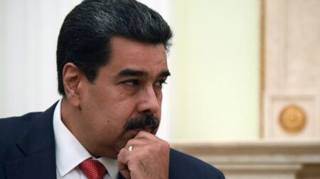 Waszyngton uderzył w Caracas. Lista zbombardowanych celów i los Nicolasa Maduro Prezydent Wenezueli