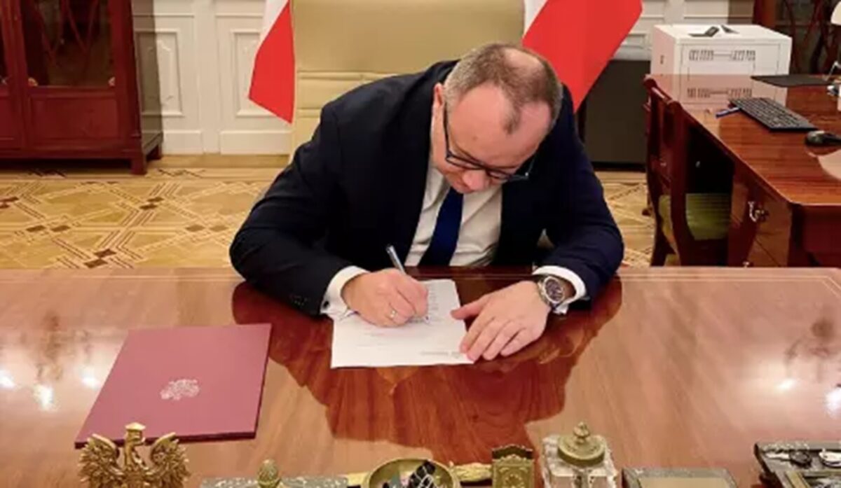 Adam Bodnar wnosi o śledztwo: Zarzuty wobec zastępcy Prokuratora Generalnego Bodnar podpis Nowy