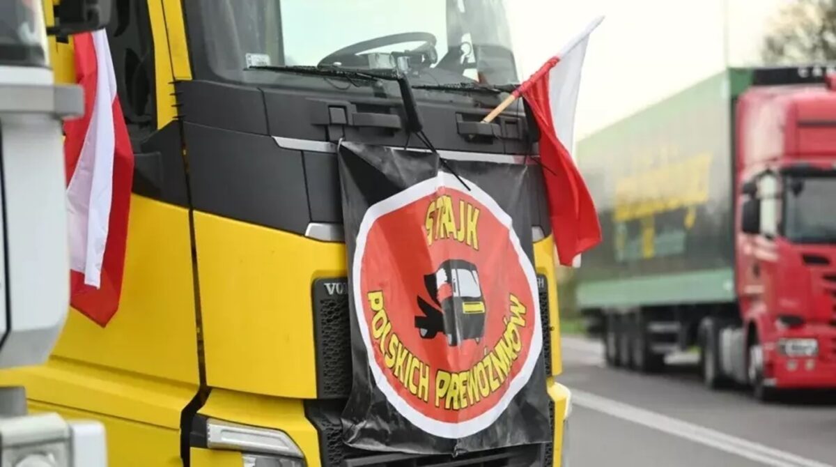 Protest polskich przewoznikow kolo Dorohuska listopad 2023 r