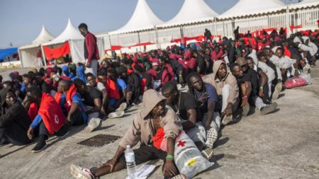 Migranci kryzys migracyjny