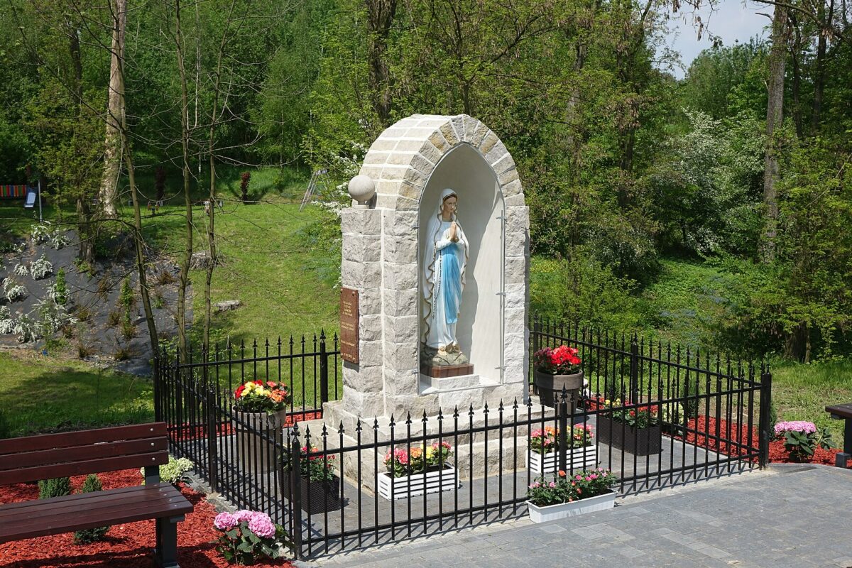 1620px Zelkow Kapliczka Stulecia Niepodleglosci 2019