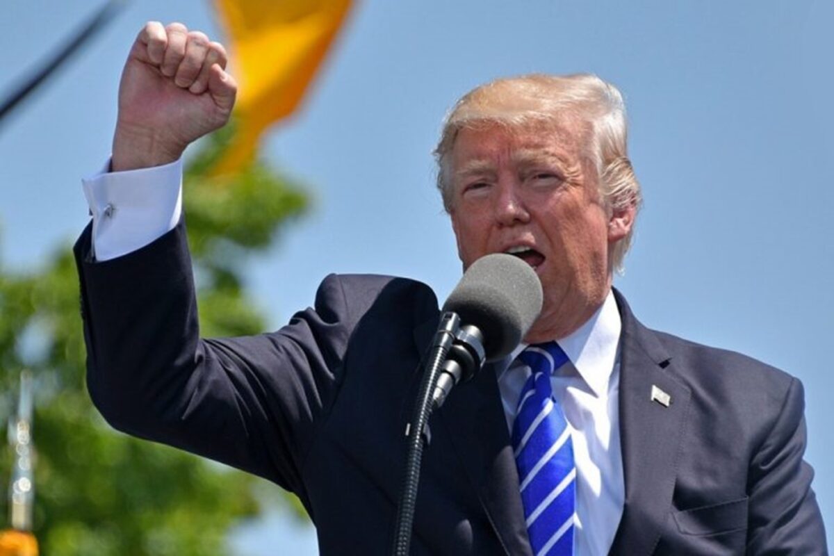 Brytyjczycy obstawiali zwycięstwo Trumpa – donosi Daily Mail Trump lnmkf