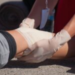 Samochód wbił się w dom w Zabrzu. Pilna ewakuacja 13 osób z powodu gazu 3 Wypadek drogowy 111