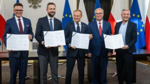 Koalicja 15 pazdziernika Holownia tusk czarzasty kosiniak kamysz