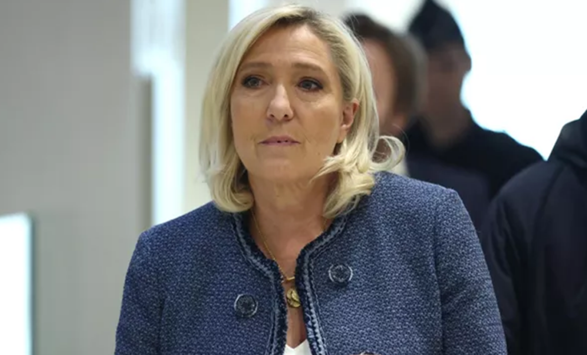 W Marsylii odbył się duży wiec poparcia dla Le Pen Le pen