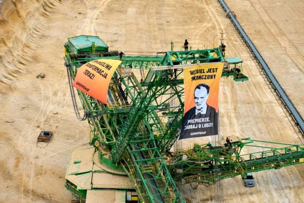Ekoterroryści z Greenpeace okupują kopalnię Turów! Domagają się zamknięcia zakładu Greenpeace kopalnia turow