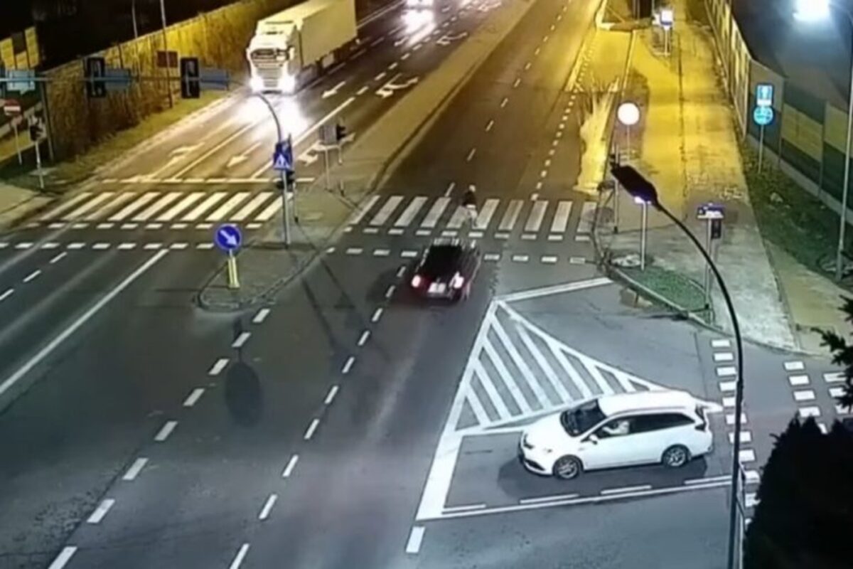 Tragiczny wypadek 14-latki w Rzeszowie: Policjanci sfałszowali notatkę? Prokuratura wszczęła śledztwo Rzeszow wypadek notatka