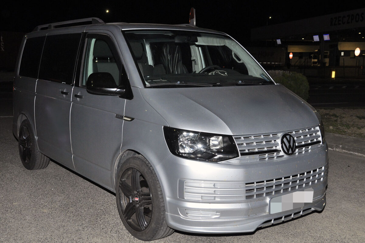 Straż Graniczna udaremniła próby wywozu na Ukrainę kradzionych aut o wartości pół miliona złotych! Straz Ganiczna wywozka kradzonych aut na Ukraine