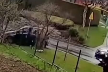 10-latek pochodzenia romskiego spowodował groźny wypadek kradzionym autem! Mieszkańcy Nowego Sącza alarmują o pladze kradzieży Wypadek Nowy Sacz cygan