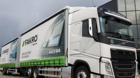 FAKRO przenosi produkcję schodów do USA. „W Polsce walczyliśmy z biurokracją 4 lata” Fot. FAKRO