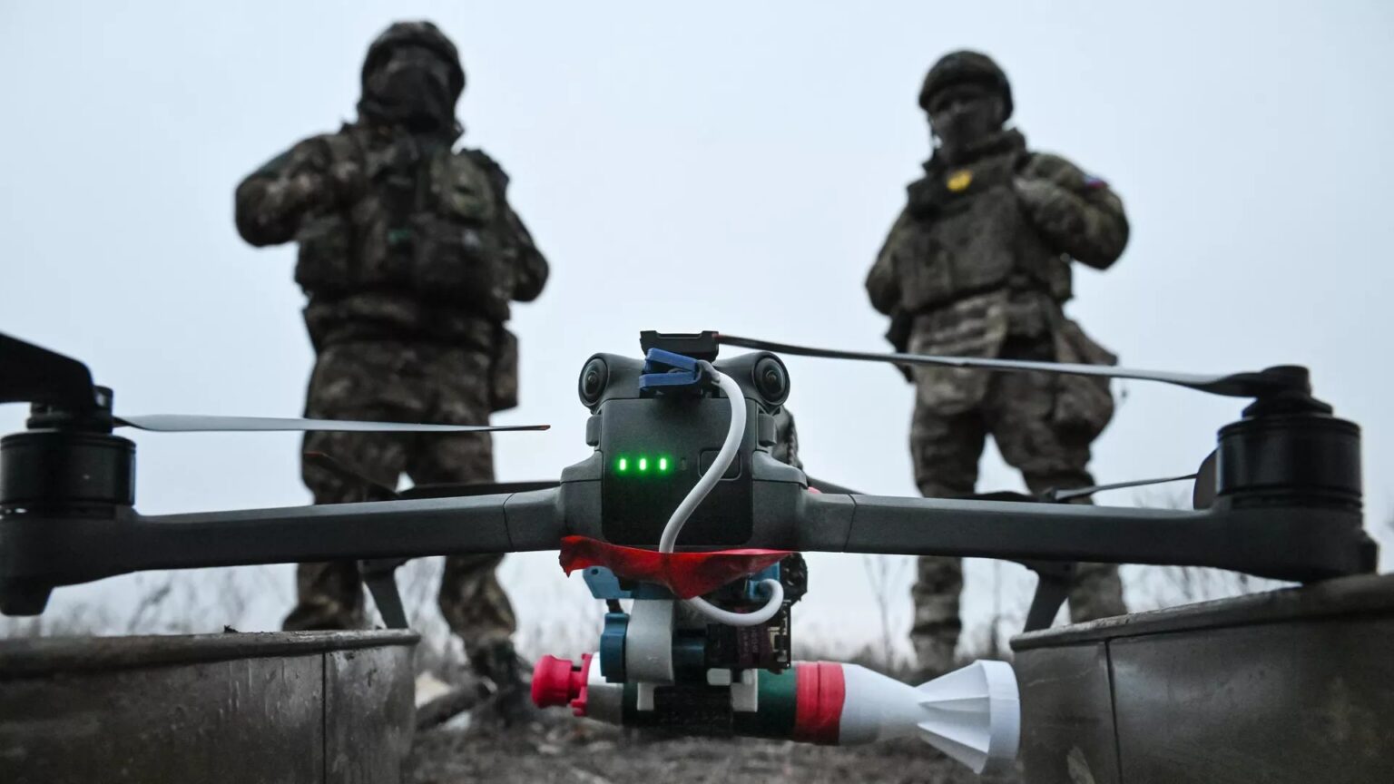 Rosyski presonel wojksowy dron rosja armia rosysjska wojsko rosyjskie