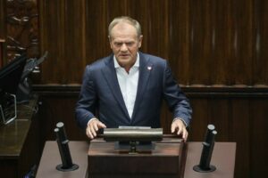 Tusk sejm mownica 2005