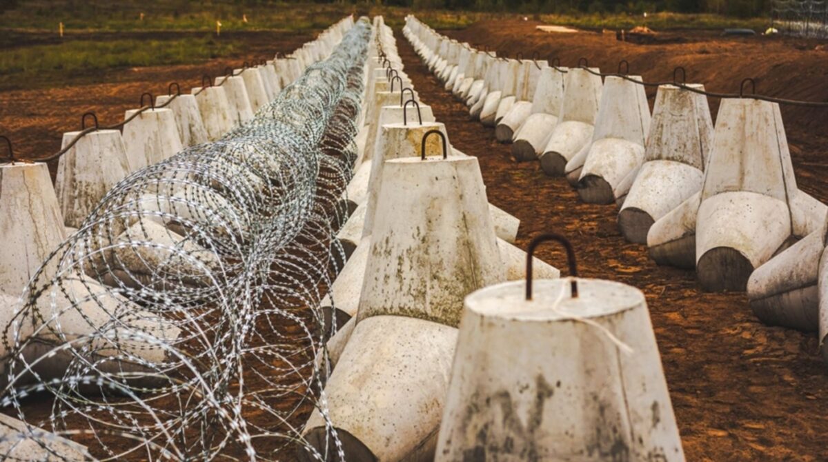 Tarcza wschod na granicy z Rosja