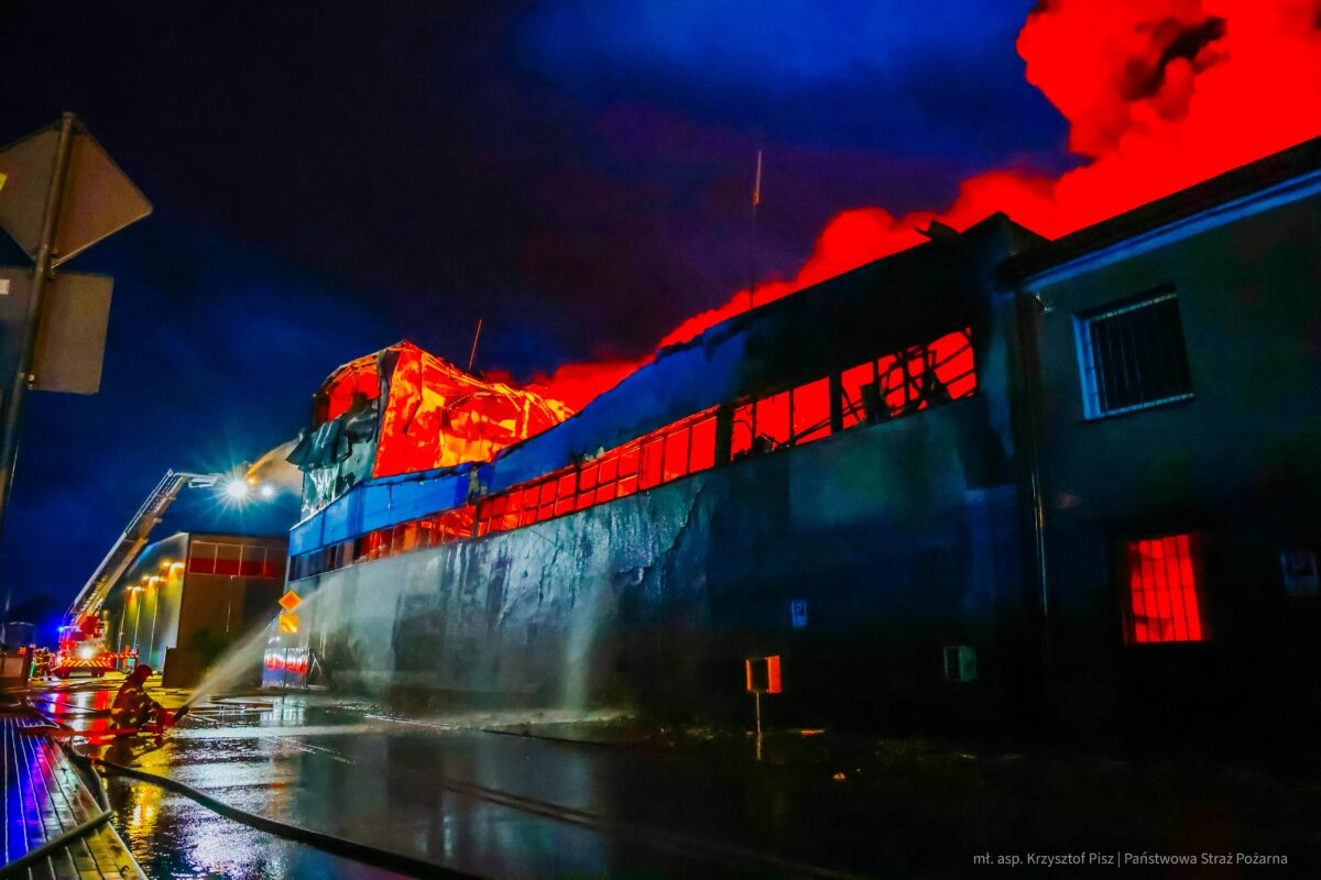 e561c9ed f6c8 49c2 a6e3 6f76ad46d825