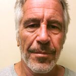 Epstein uważał się za Polaka. Co ujawniono o Fibaku, Krakowie i Janie Pawle II? 2 Jeffrey Epstein